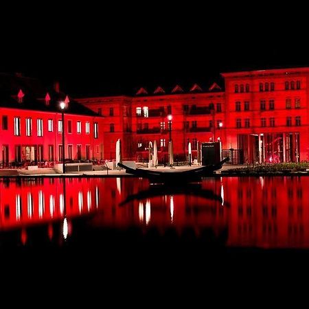 Loft In Bester Lage ランダウ・イン・デア・プファルツ エクステリア 写真